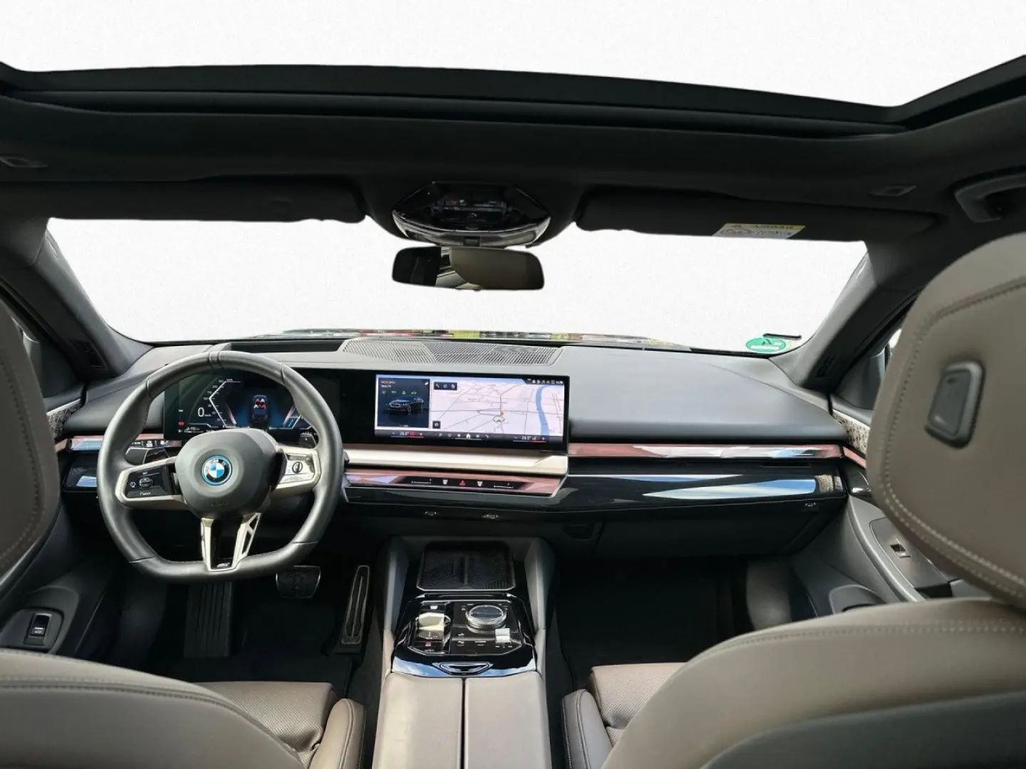 550e xDr M Sport Pro DA-Pr PA  B W AHK Pano HUD