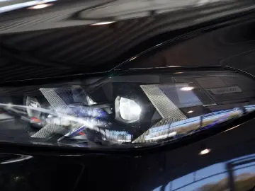 X6 40 d xD M Sportpaket  2.H    ACC  H&K  H-UP