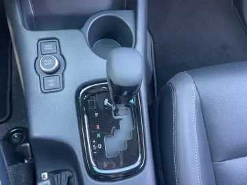 Toyota HiLux 4x4 Double Cab MHEV Autm. Invincible