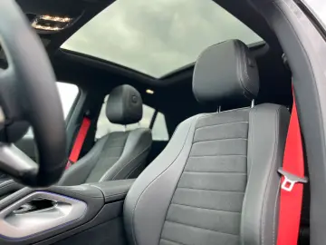 GLE 450 d 4M Coupé AMG Night Memory Pano Distron