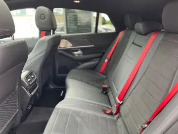 GLE 450 d 4M Coupé AMG Night Memory Pano Distron