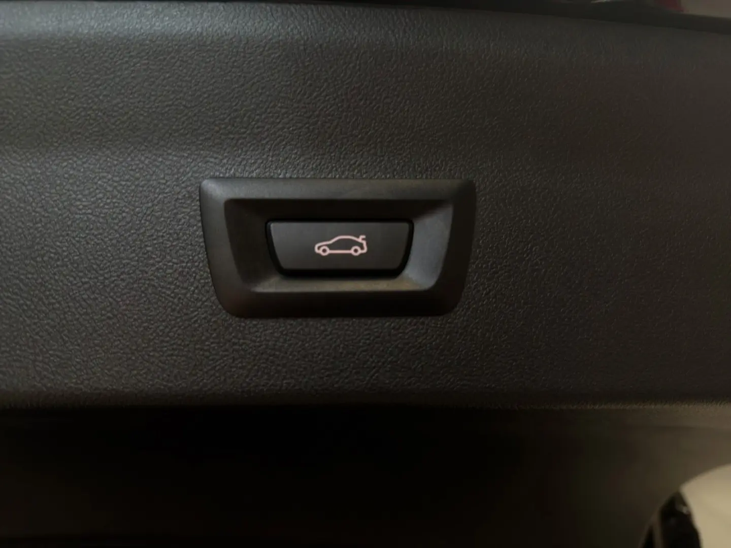 X4 30d xDrive M Sport AHK RFK HiFi Adapt. LED 3Z