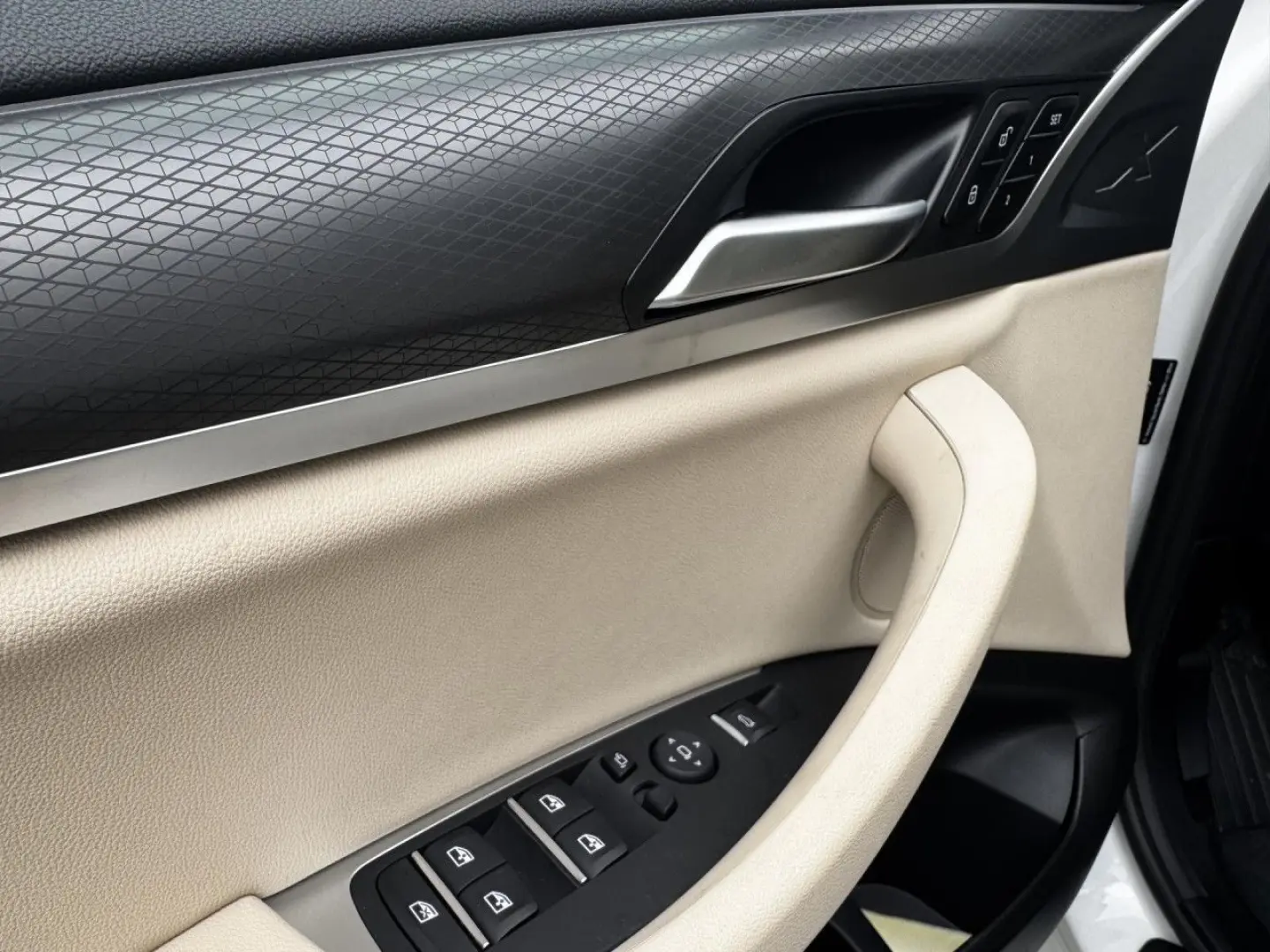 X4 x20d M Sport HUD Laser Kamera HiFi AHK 20