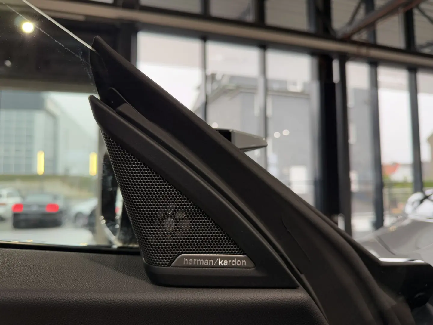 M2 DGK KAMERA SCHALE LED NAVI HEADUP WIDESCREEN