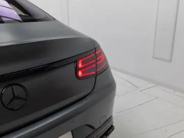 S400 4Matic Coupe - MANUFAKTUR SELENITE GRAY MATT