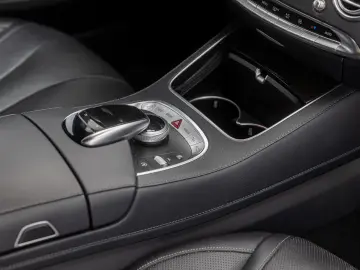 S400 4Matic Coupe - MANUFAKTUR SELENITE GRAY MATT