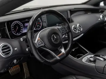 S400 4Matic Coupe - MANUFAKTUR SELENITE GRAY MATT