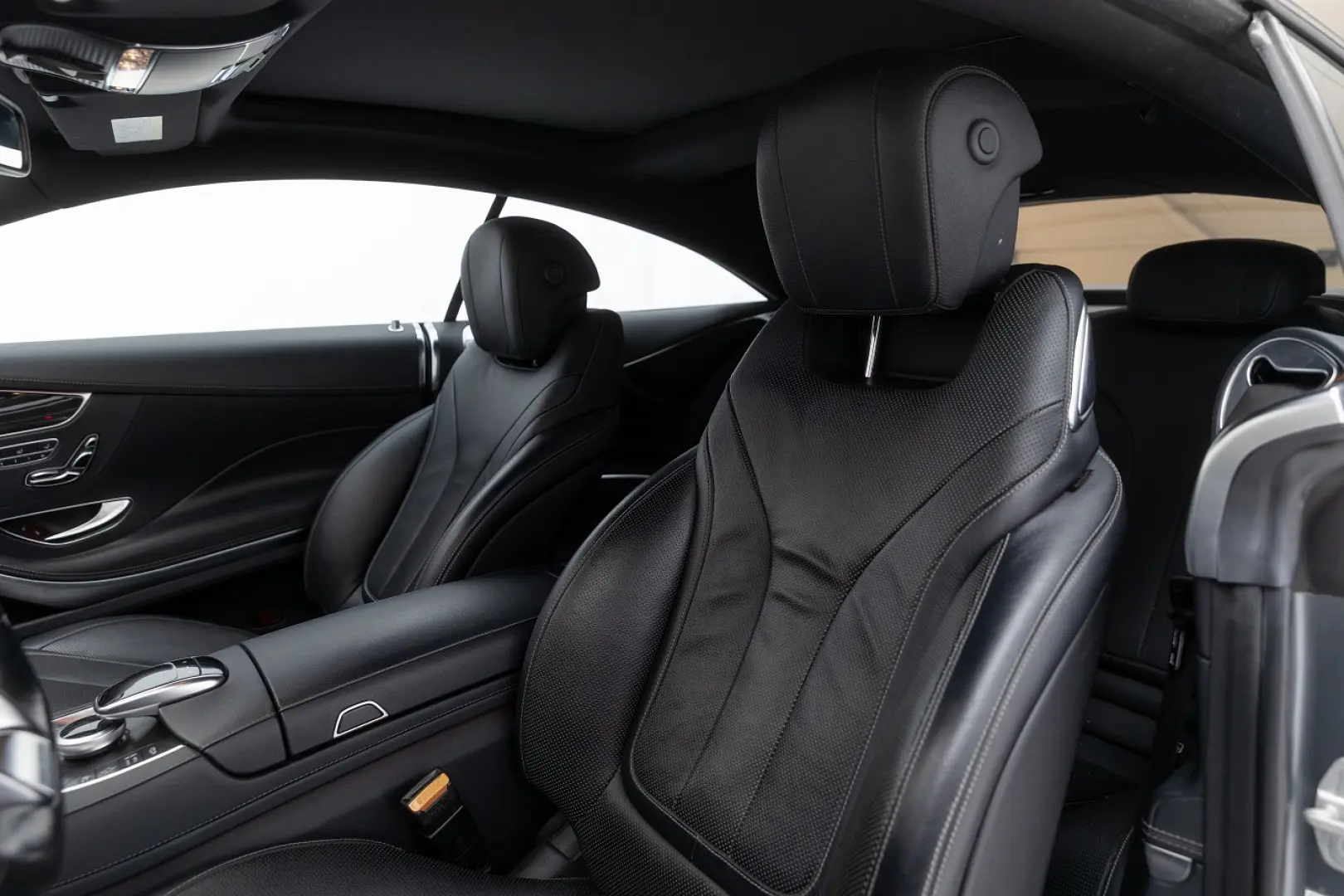 S400 4Matic Coupe - MANUFAKTUR SELENITE GRAY MATT