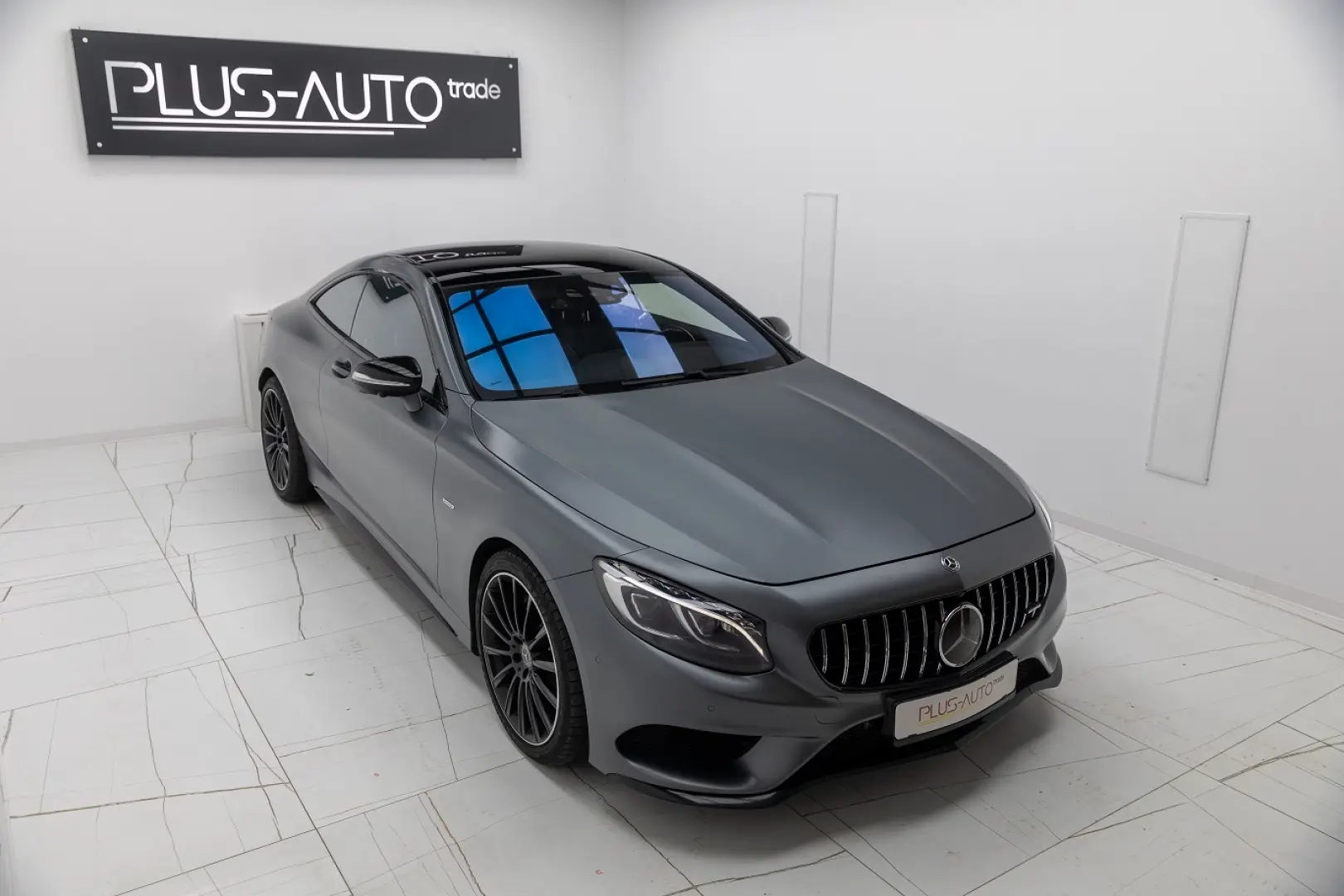 S400 4Matic Coupe - MANUFAKTUR SELENITE GRAY MATT