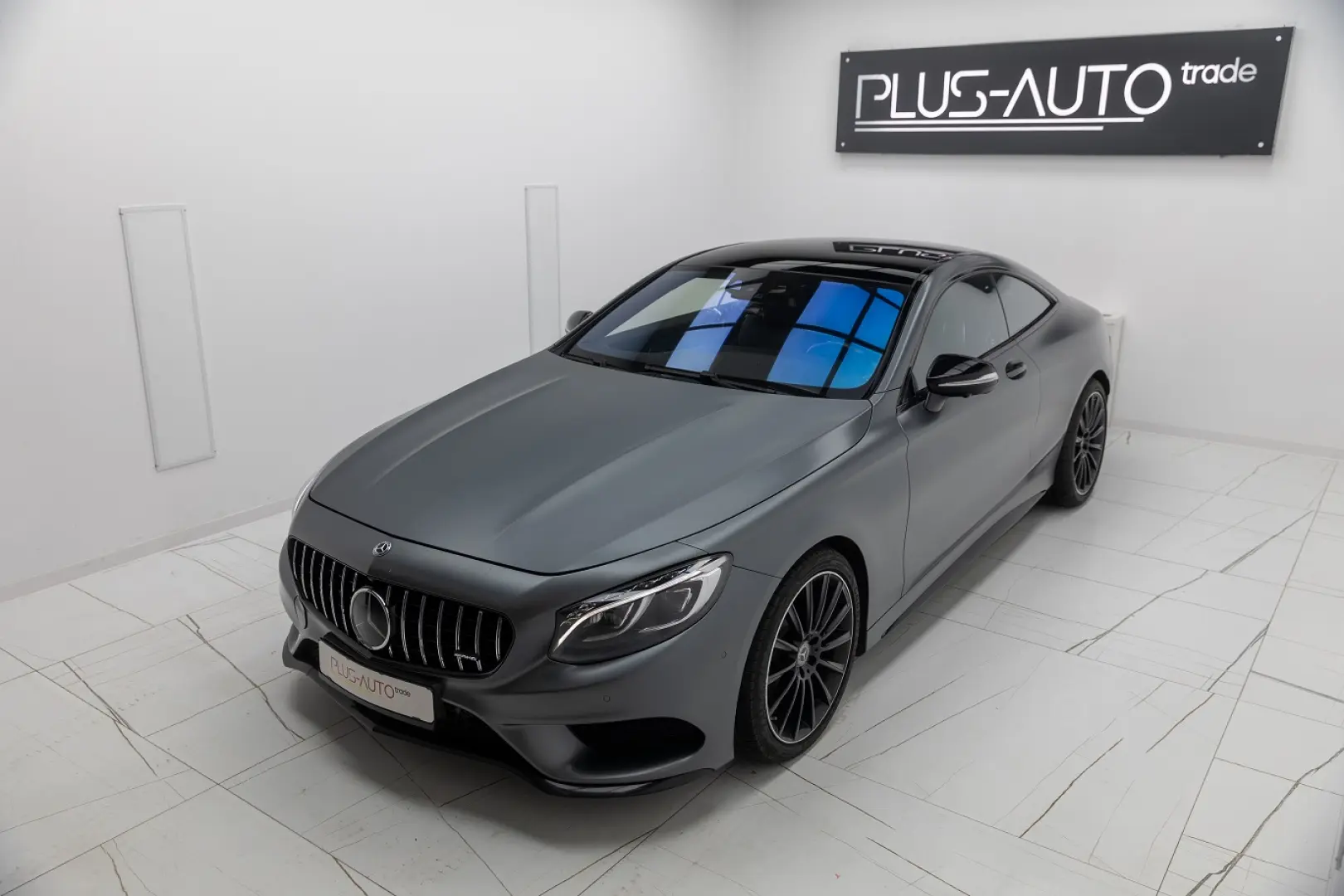 S400 4Matic Coupe - MANUFAKTUR SELENITE GRAY MATT