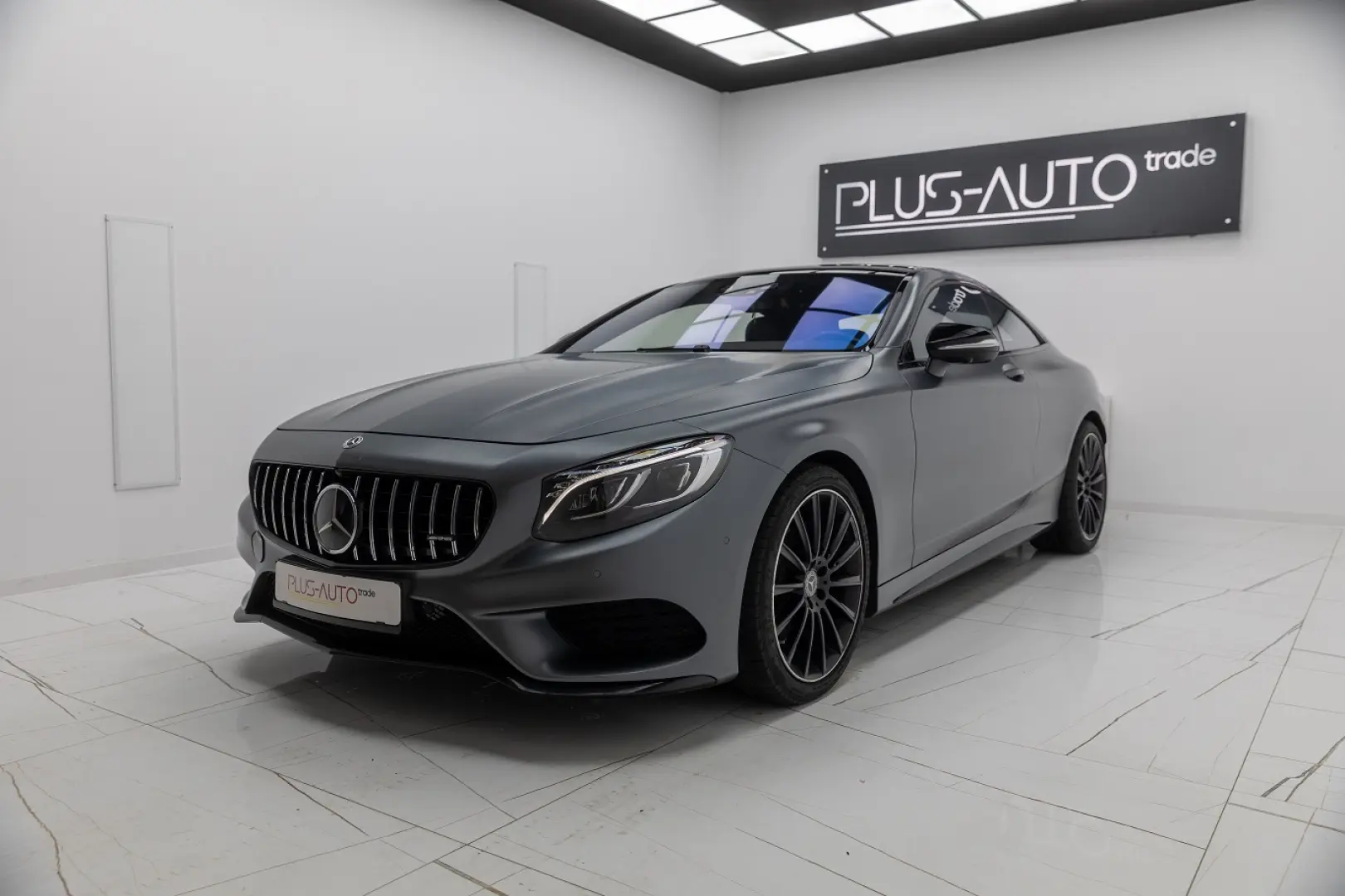 S400 4Matic Coupe - MANUFAKTUR SELENITE GRAY MATT