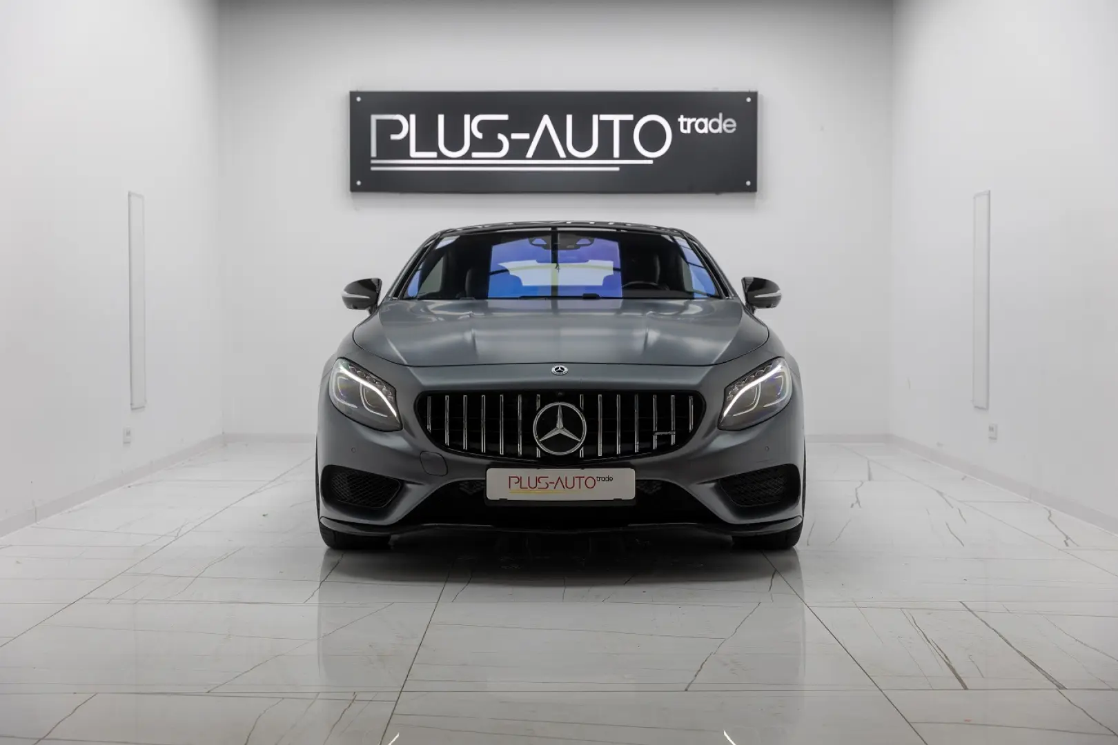 S400 4Matic Coupe - MANUFAKTUR SELENITE GRAY MATT