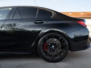 M3 Lim. xDrive Competition