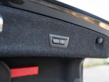 M3 Lim. xDrive Competition