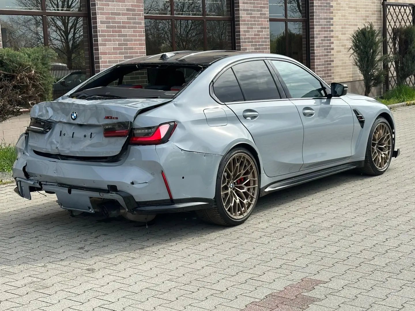 M3 CS xDrive CARBON EU FAHRZEUG 1.Hand