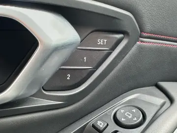 M3 CS xDrive CARBON EU FAHRZEUG 1.Hand