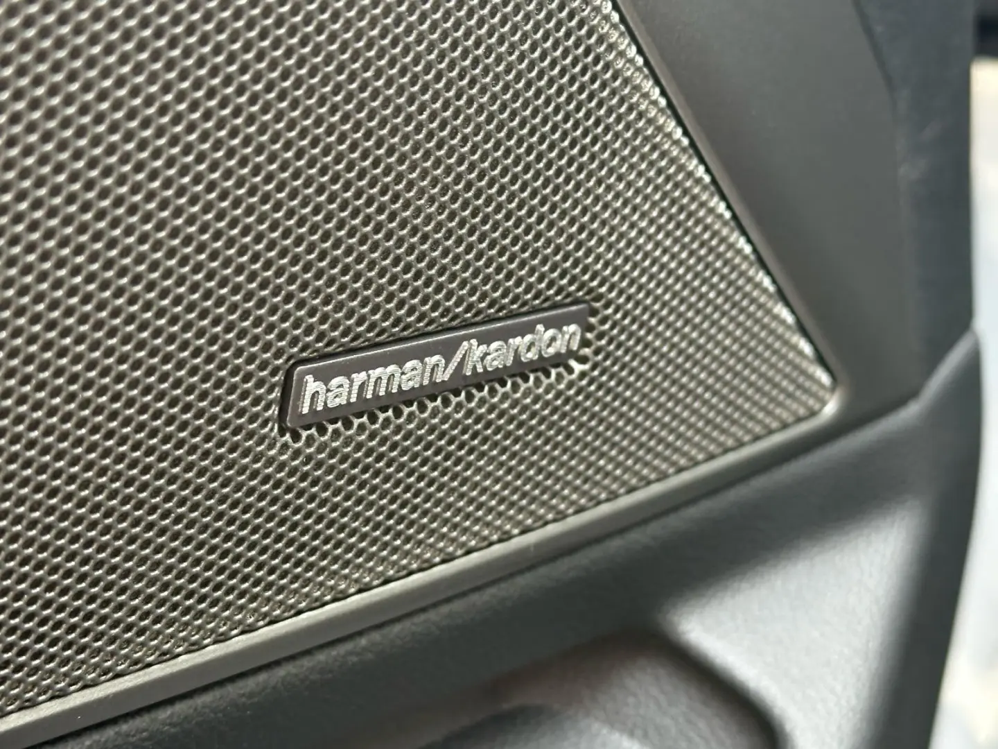 M3 CS xDrive CARBON EU FAHRZEUG 1.Hand