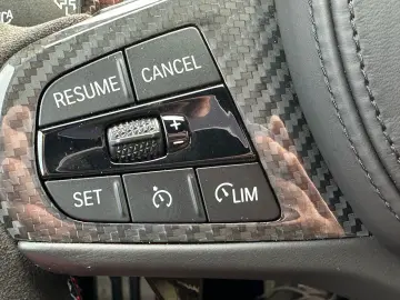 M3 CS xDrive CARBON EU FAHRZEUG 1.Hand