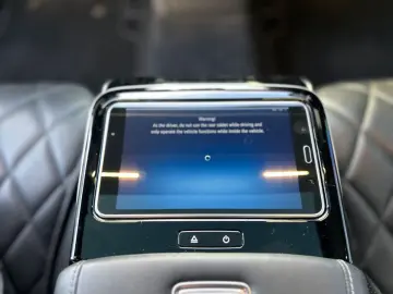 S580e AMG Lang -HUD-Pano-4xBelüSitz-FondTV-360K