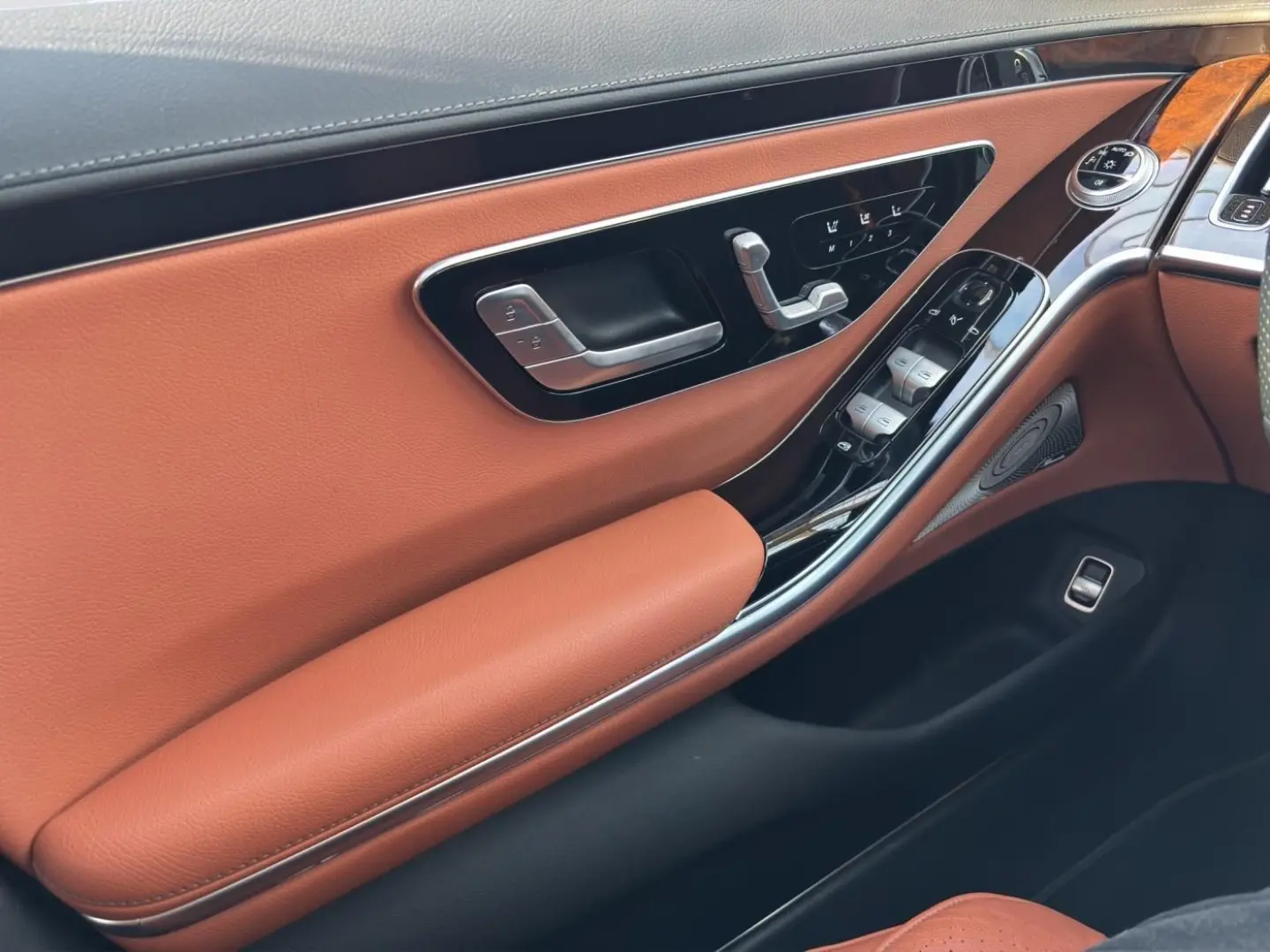 S 500 L 4M AMG DigiLight Pano Airmatic Burmester