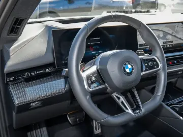 520i Limousine M Sport AHK Pano Standheiz. DA  H