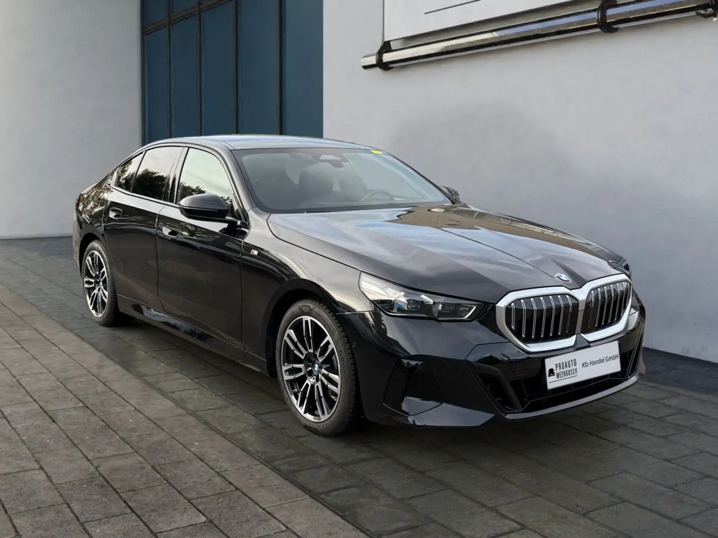 520i M Sport ACC HUD MMRY PANO H&K PANO
