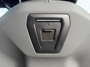 520i M Sport ACC HUD MMRY PANO H&K PANO