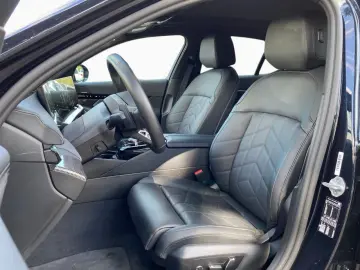 520i Lim M Sport DA PA  HUD HK Standh Pano AdLED