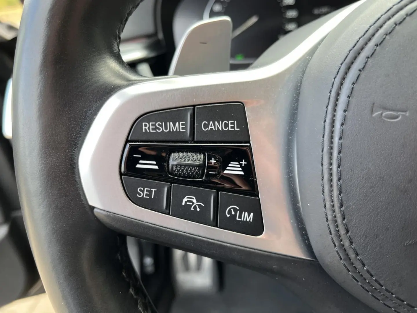 520d M Sport Business HUD SHZ AHK LED Laserlicht