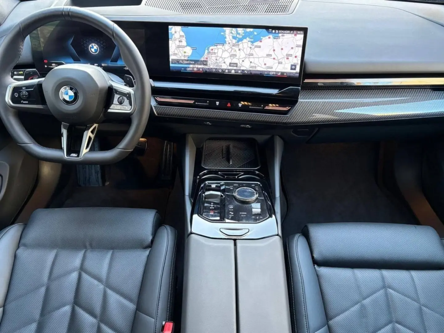 520i M Sport Pro DA PA  HUD H K Standh Pano AHK