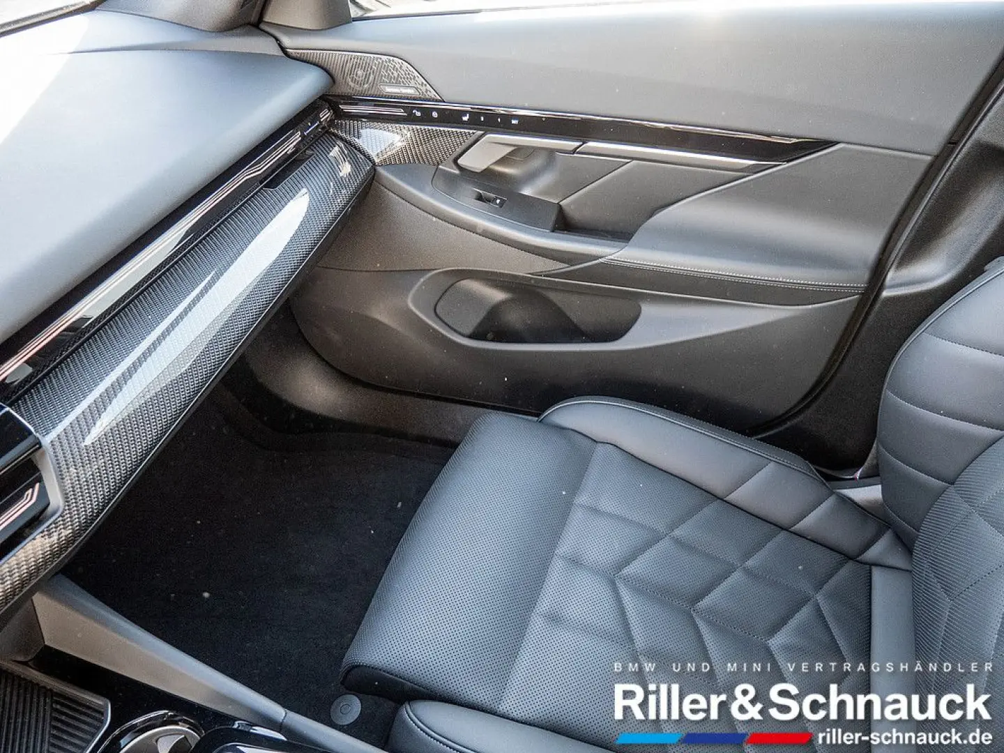 520i M-Sport Pro PANO AHK SITZBELÜFTUNG