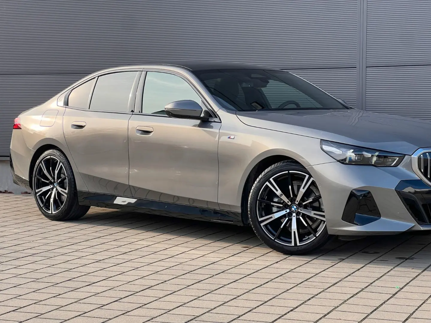 520d Lim. M Sport Pano HUD 360  DrivAss 20 Zoll