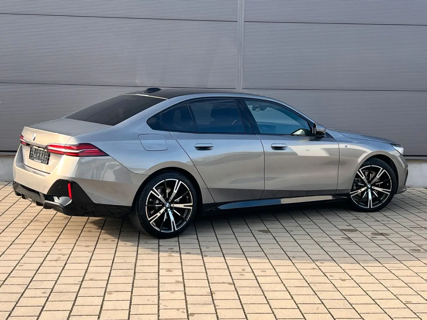 520d Lim. M Sport Pano HUD 360  DrivAss 20 Zoll