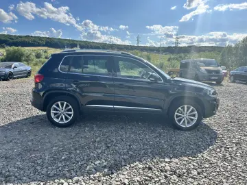 Volkswagen Tiguan 2.0 TDI 4MOTION BlueMotion Track & Style