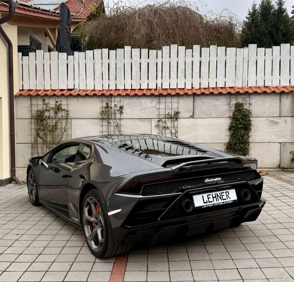 Huracán EVO RWD LIFT GARANTIE MWST
