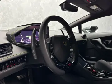 Huracán EVO RWD LIFT NARVI 20  SPORTIVO GARANTIE