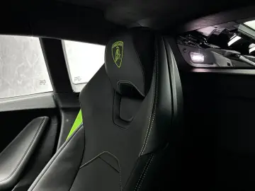 Huracán EVO RWD LIFT NARVI 20  SPORTIVO GARANTIE