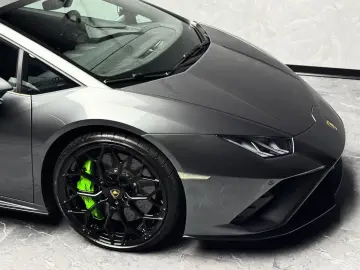 Huracán EVO RWD LIFT NARVI 20  SPORTIVO GARANTIE