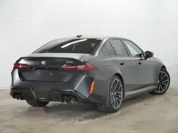 M5 Limousine  M Carbon-Keramik Bremse  B&W  M Dr