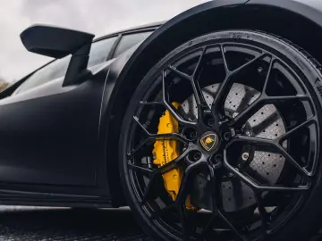 Huracán Tecnica   Alcantara   Lift   20