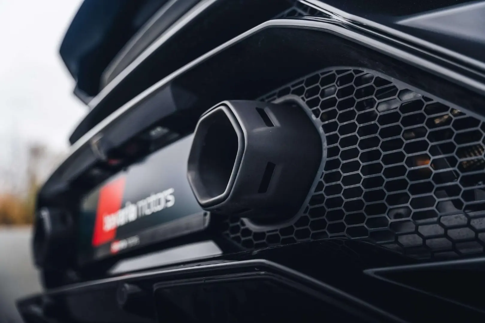 Huracán Tecnica   Alcantara   Lift   20