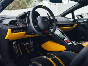 Huracán Tecnica   Alcantara   Lift   20