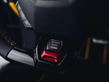 Huracán Tecnica   Alcantara   Lift   20