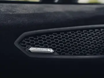 Huracán Tecnica   Alcantara   Lift   20