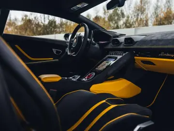 Huracán Tecnica   Alcantara   Lift   20