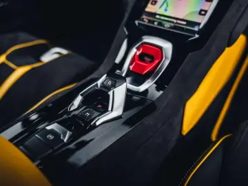 Huracán Tecnica   Alcantara   Lift   20