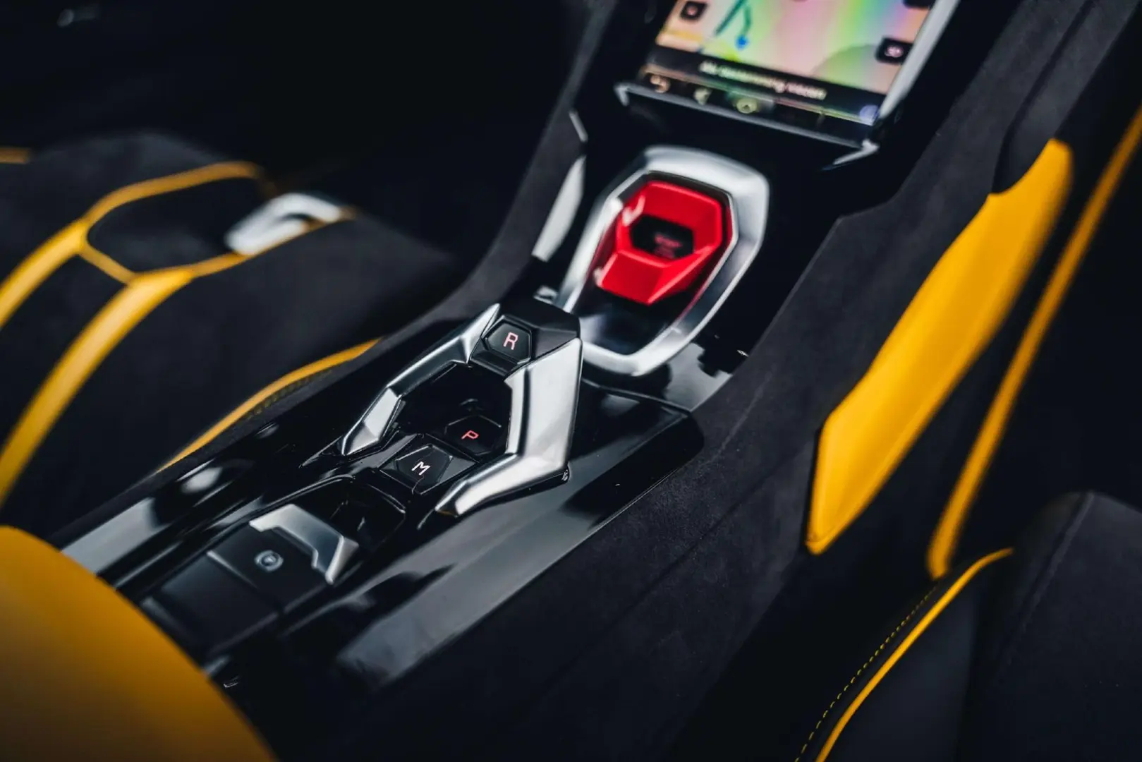 Huracán Tecnica   Alcantara   Lift   20