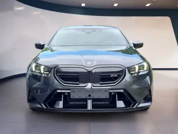 M5  xDrive AHK M Drive FFC DrivAssistPro ParkPro