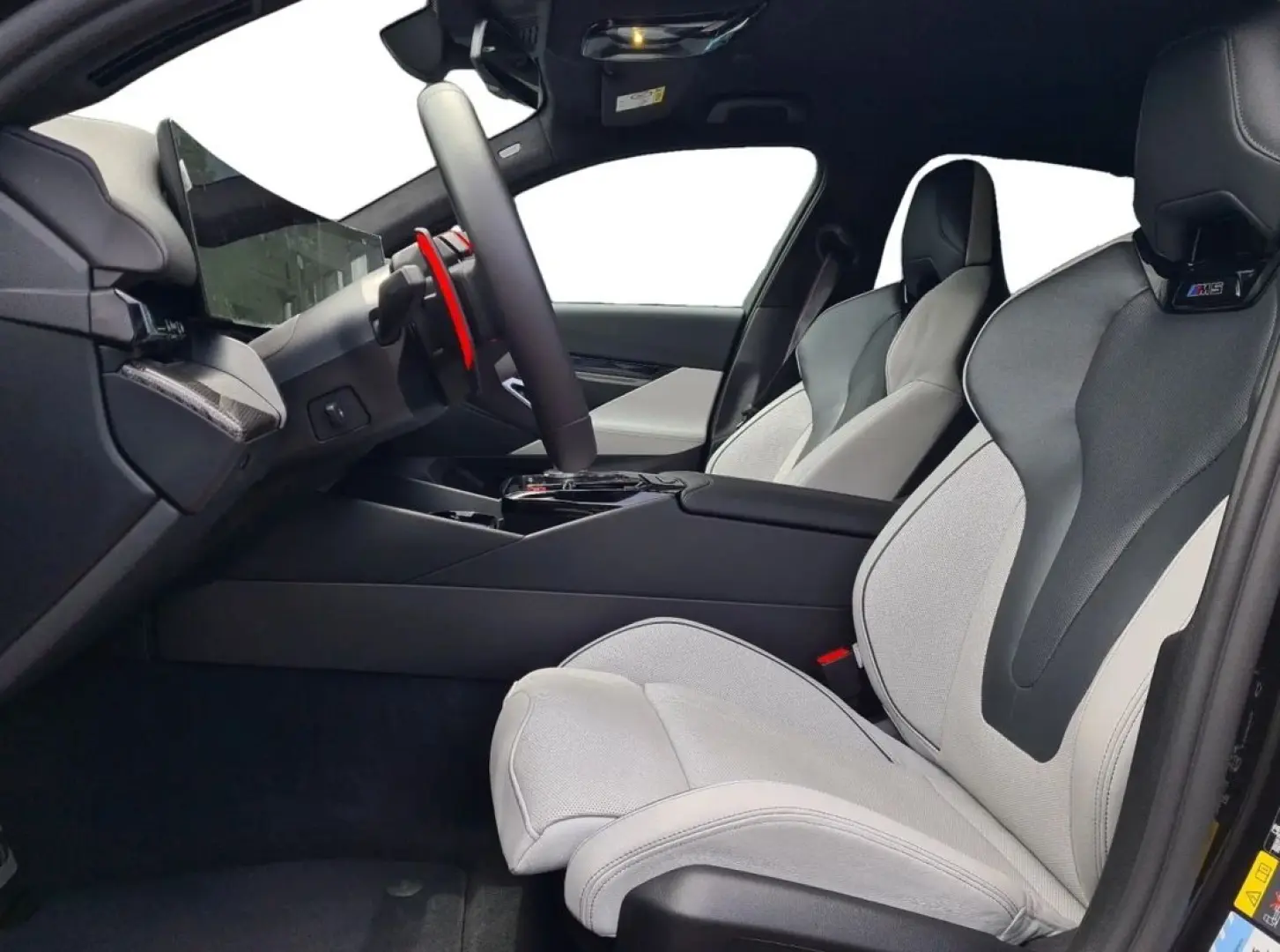 M5  xDrive AHK M Drive FFC DrivAssistPro ParkPro