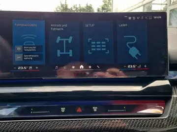 M5  xDrive AHK M Drive FFC DrivAssistPro ParkPro